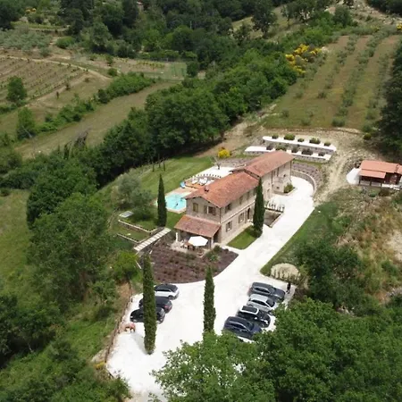 Tenuta Gambit Agriturismo Umbria * Monteleone dʼOrvieto